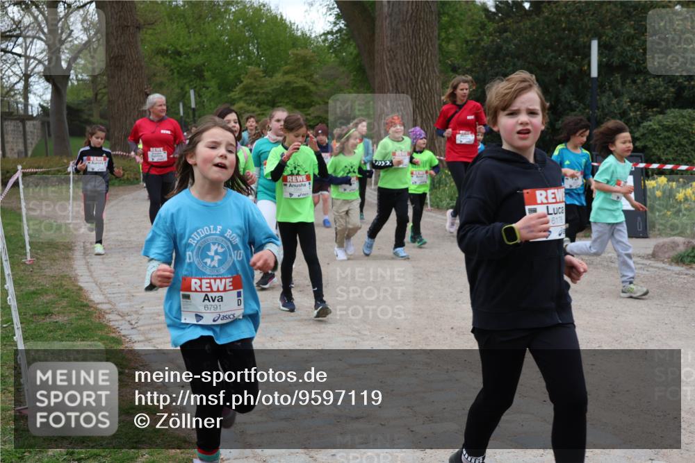25.04.2026 - Das Zehntel Zöllner http://msf.ph/oto/9597119 25.04.2026 10:48:13 Laufen 6791, 10, 32, 40, 6178 meine-sportfotos.de