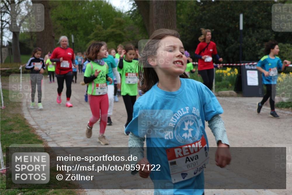 25.04.2026 - Das Zehntel Zöllner http://msf.ph/oto/9597122 25.04.2026 10:48:13 Laufen 6791 meine-sportfotos.de