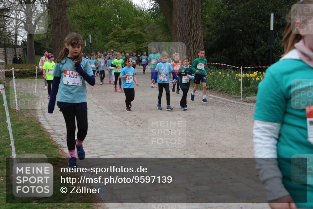 25.04.2026 - Das Zehntel Zöllner http://msf.ph/oto/9597139 25.04.2026 10:48:18 Laufen 7448, 10 meine-sportfotos.de