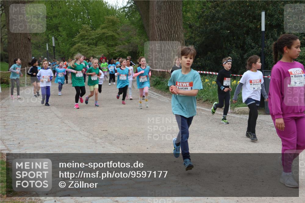 25.04.2026 - Das Zehntel Zöllner http://msf.ph/oto/9597177 25.04.2026 10:48:34 Laufen 5130 meine-sportfotos.de