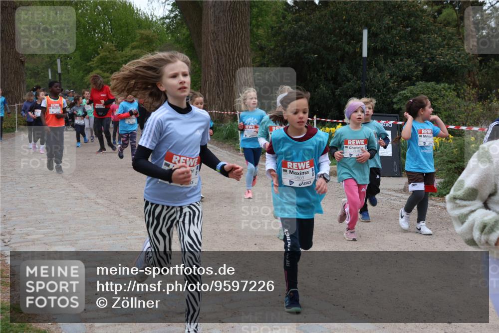 25.04.2026 - Das Zehntel Zöllner http://msf.ph/oto/9597226 25.04.2026 10:48:49 Laufen 5603 meine-sportfotos.de