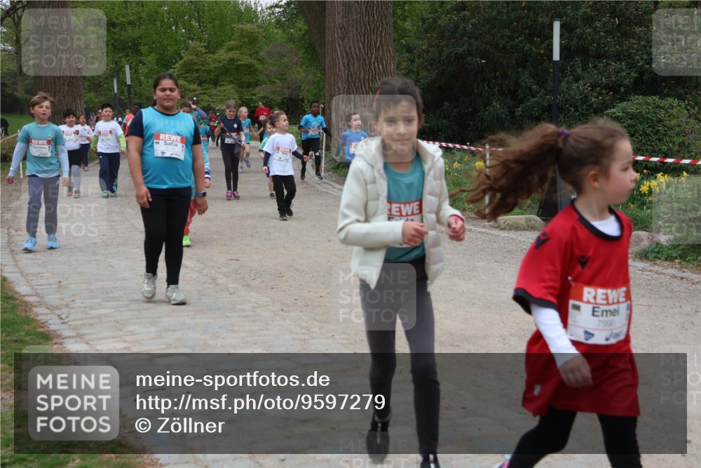 25.04.2026 - Das Zehntel Zöllner http://msf.ph/oto/9597279 25.04.2026 10:49:04 Laufen 470, 7990 meine-sportfotos.de