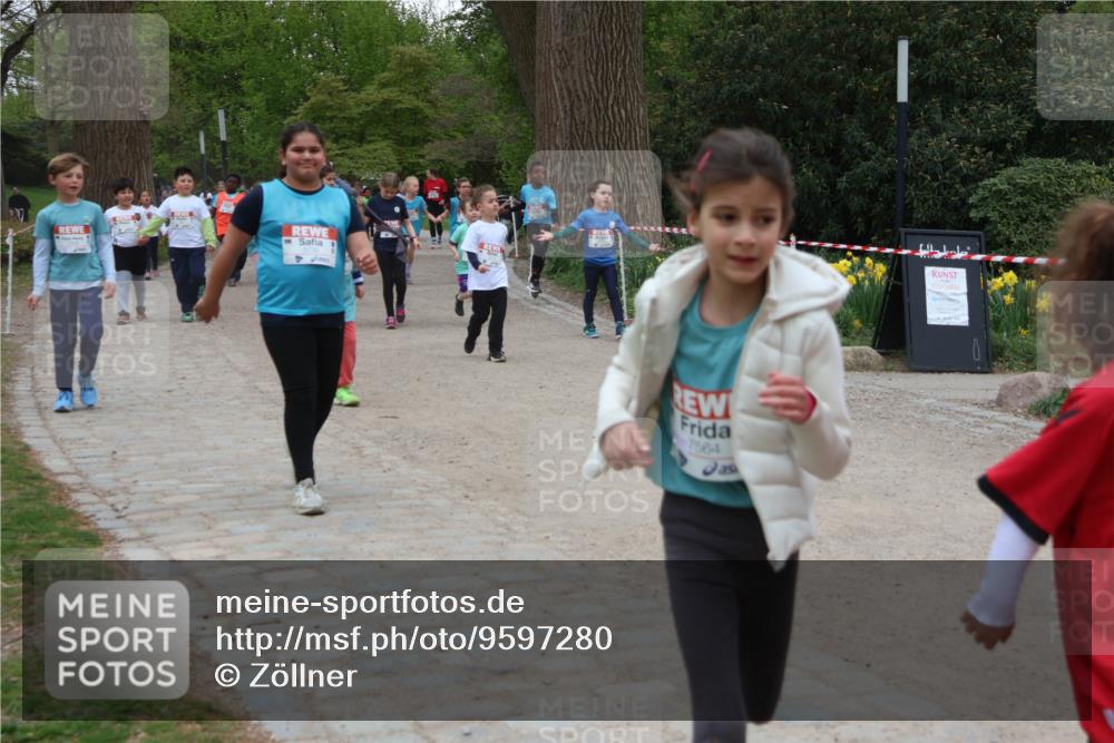 25.04.2026 - Das Zehntel Zöllner http://msf.ph/oto/9597280 25.04.2026 10:49:04 Laufen 7564 meine-sportfotos.de
