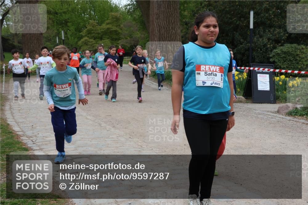 25.04.2026 - Das Zehntel Zöllner http://msf.ph/oto/9597287 25.04.2026 10:49:07 Laufen 7563, 5730 meine-sportfotos.de