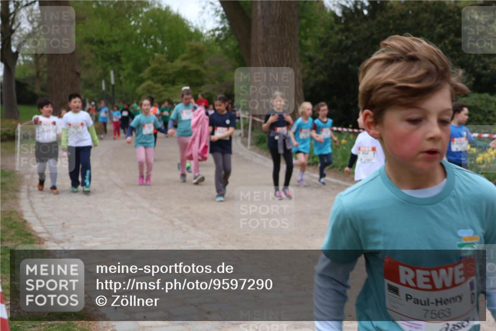 25.04.2026 - Das Zehntel Zöllner http://msf.ph/oto/9597290 25.04.2026 10:49:08 Laufen 7563 meine-sportfotos.de