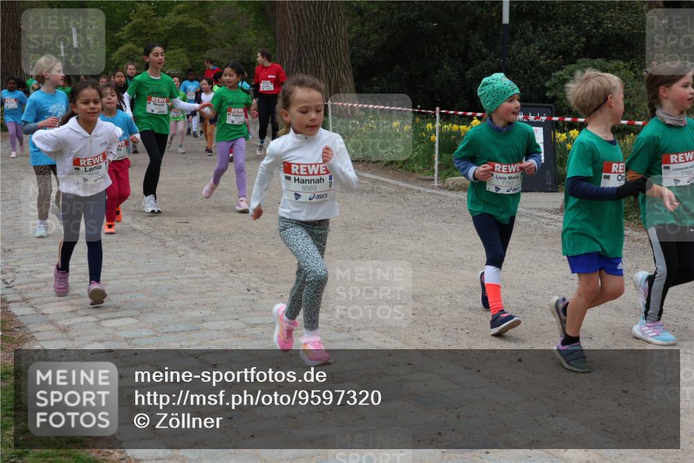 25.04.2026 - Das Zehntel Zöllner http://msf.ph/oto/9597320 25.04.2026 10:49:19 Laufen 10, 6563, 7793, 7765 meine-sportfotos.de