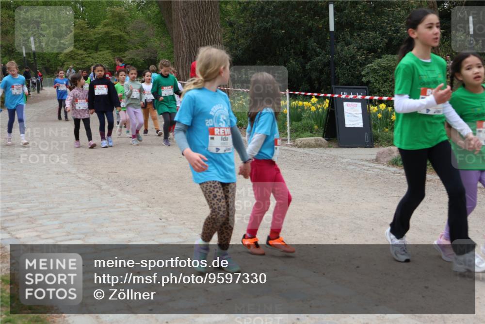 25.04.2026 - Das Zehntel Zöllner http://msf.ph/oto/9597330 25.04.2026 10:49:21 Laufen 20 meine-sportfotos.de