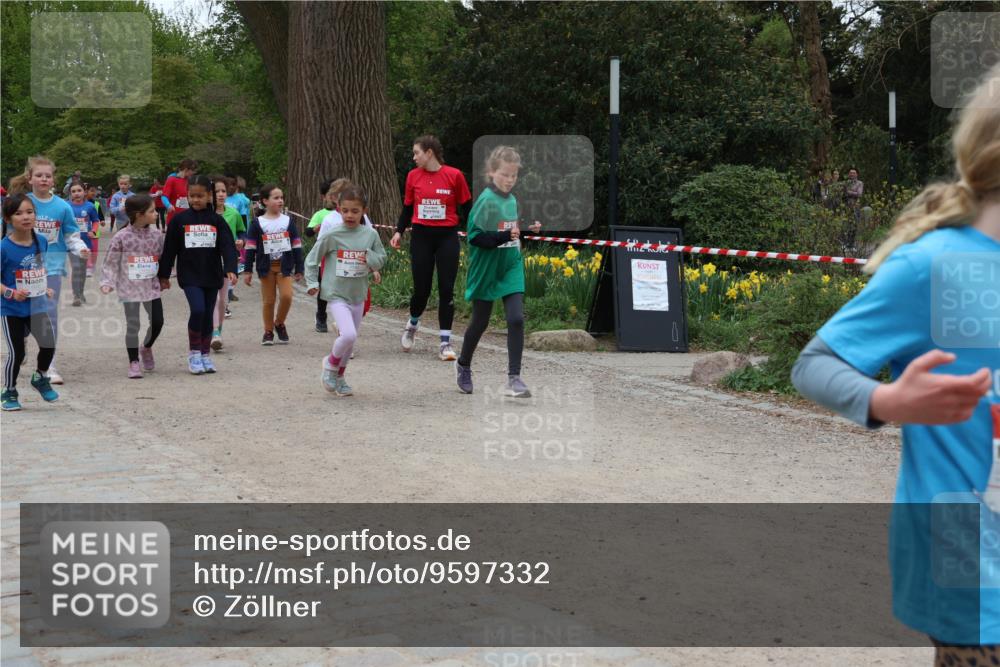 25.04.2026 - Das Zehntel Zöllner http://msf.ph/oto/9597332 25.04.2026 10:49:23 Laufen  meine-sportfotos.de