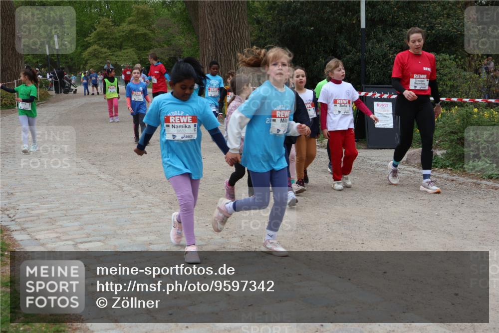 25.04.2026 - Das Zehntel Zöllner http://msf.ph/oto/9597342 25.04.2026 10:49:26 Laufen 6832, 20 meine-sportfotos.de