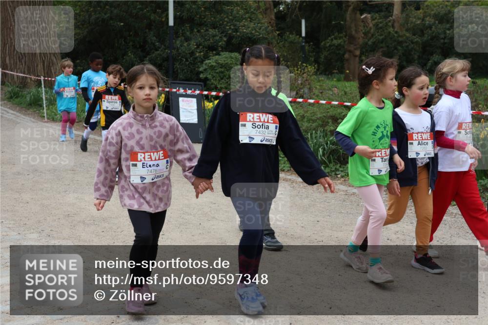 25.04.2026 - Das Zehntel Zöllner http://msf.ph/oto/9597348 25.04.2026 10:49:28 Laufen 1, 7432, 7476, 7263, 720 meine-sportfotos.de