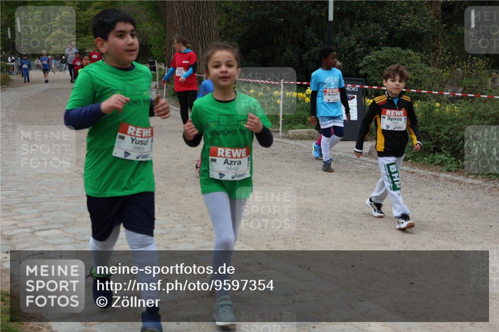 25.04.2026 - Das Zehntel Zöllner http://msf.ph/oto/9597354 25.04.2026 10:49:30 Laufen 5863, 5849, 20 meine-sportfotos.de