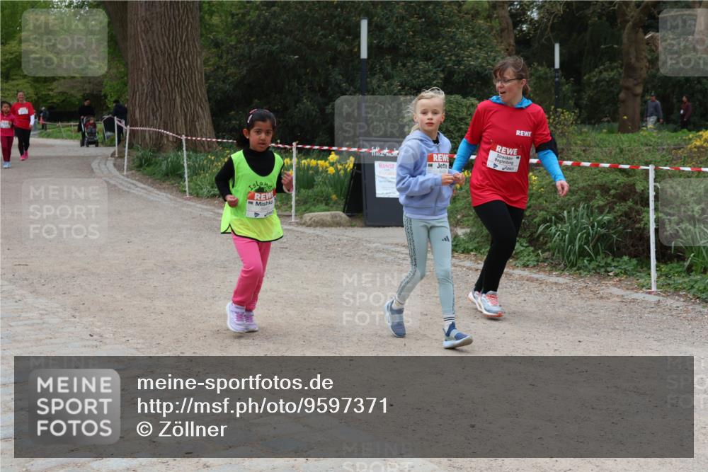 25.04.2026 - Das Zehntel Zöllner http://msf.ph/oto/9597371 25.04.2026 10:49:35 Laufen 6439, 11112 meine-sportfotos.de