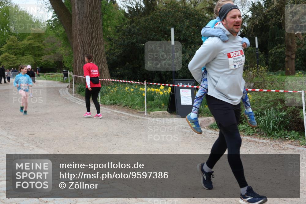 25.04.2026 - Das Zehntel Zöllner http://msf.ph/oto/9597386 25.04.2026 10:49:45 Laufen  meine-sportfotos.de