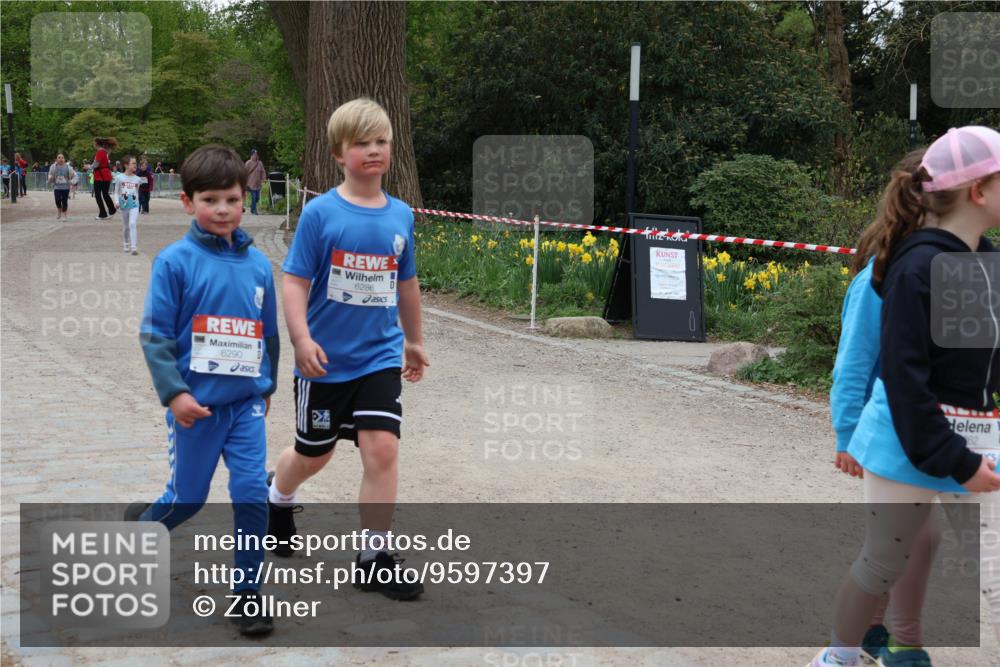25.04.2026 - Das Zehntel Zöllner http://msf.ph/oto/9597397 25.04.2026 10:49:51 Laufen 6290, 6286, 62 meine-sportfotos.de