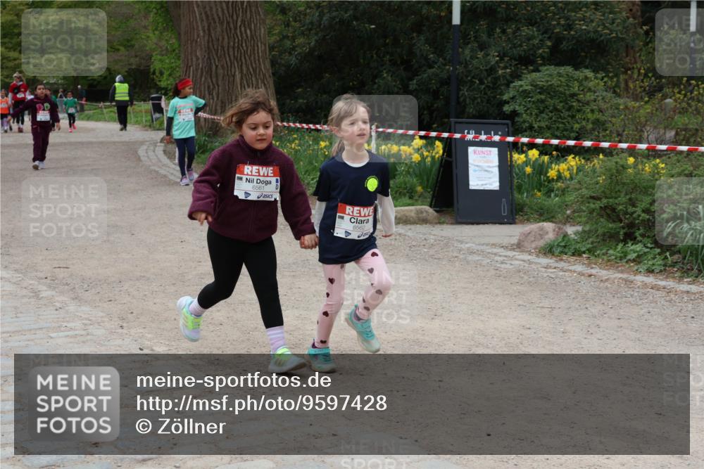 25.04.2026 - Das Zehntel Zöllner http://msf.ph/oto/9597428 25.04.2026 10:50:24 Laufen 6561, 6562 meine-sportfotos.de