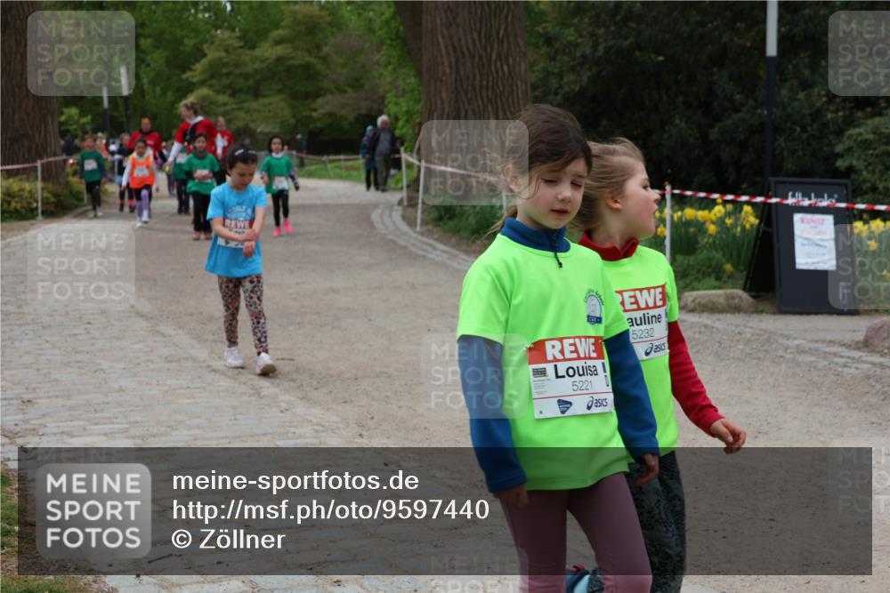 25.04.2026 - Das Zehntel Zöllner http://msf.ph/oto/9597440 25.04.2026 10:50:35 Laufen 5221, 5232 meine-sportfotos.de