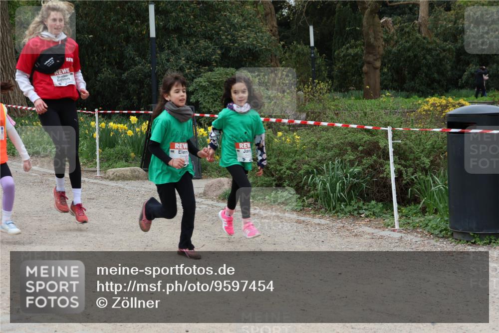 25.04.2026 - Das Zehntel Zöllner http://msf.ph/oto/9597454 25.04.2026 10:50:42 Laufen  meine-sportfotos.de