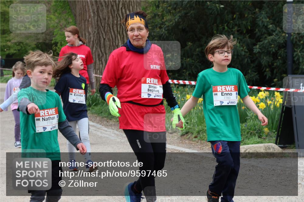 25.04.2026 - Das Zehntel Zöllner http://msf.ph/oto/9597465 25.04.2026 10:50:51 Laufen 7792, 6579, 7783 meine-sportfotos.de