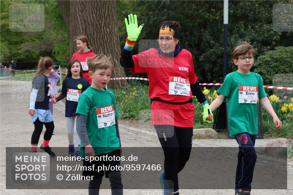 25.04.2026 - Das Zehntel Zöllner http://msf.ph/oto/9597466 25.04.2026 10:50:52 Laufen 7792, 7783 meine-sportfotos.de