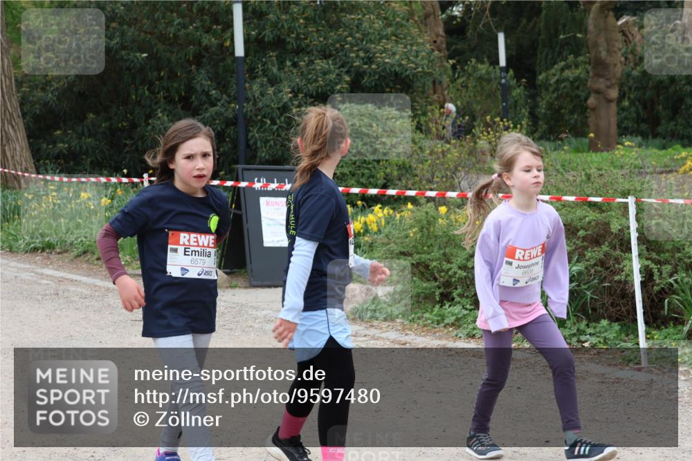 25.04.2026 - Das Zehntel Zöllner http://msf.ph/oto/9597480 25.04.2026 10:50:59 Laufen 6579, 6606 meine-sportfotos.de