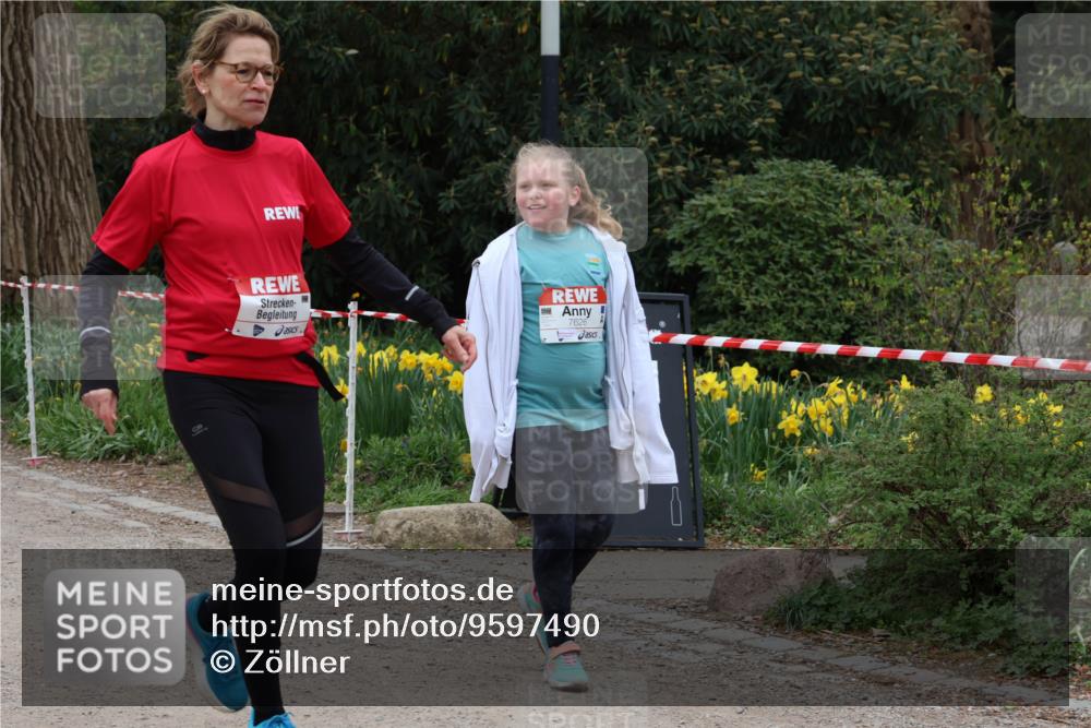 25.04.2026 - Das Zehntel Zöllner http://msf.ph/oto/9597490 25.04.2026 10:51:27 Laufen 7626 meine-sportfotos.de