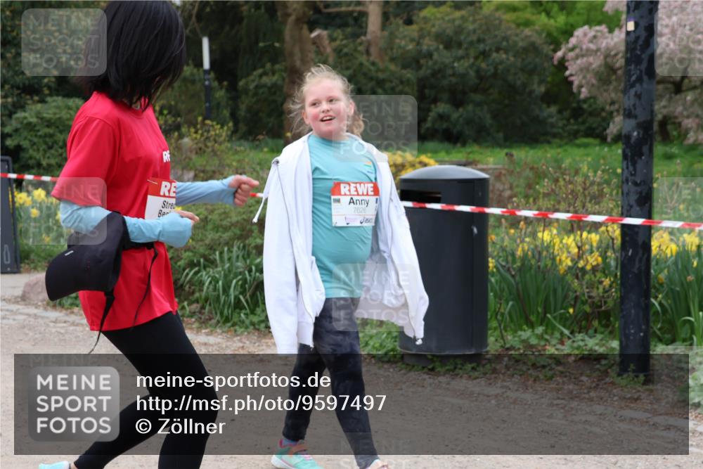 25.04.2026 - Das Zehntel Zöllner http://msf.ph/oto/9597497 25.04.2026 10:51:31 Laufen 7626 meine-sportfotos.de