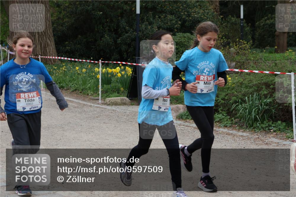 25.04.2026 - Das Zehntel Zöllner http://msf.ph/oto/9597509 25.04.2026 10:51:48 Laufen 20, 10, 6863, 6835, 20, 6841 meine-sportfotos.de