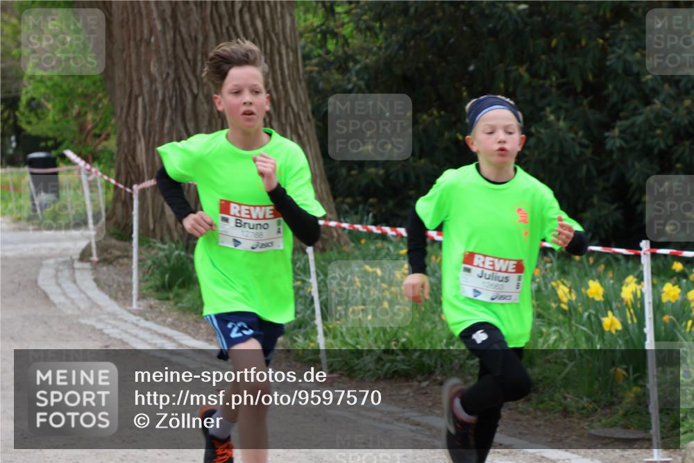 25.04.2026 - Das Zehntel Zöllner http://msf.ph/oto/9597570 25.04.2026 12:38:26 Laufen 12768, 12683, 23 meine-sportfotos.de