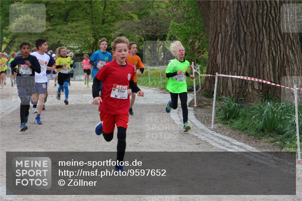 25.04.2026 - Das Zehntel Zöllner http://msf.ph/oto/9597652 25.04.2026 12:38:57 Laufen 10253 meine-sportfotos.de