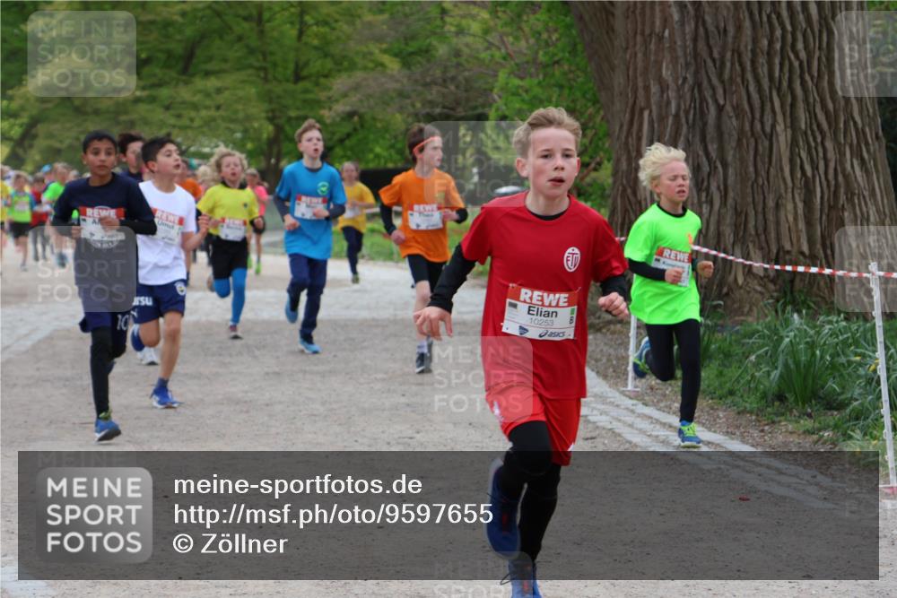 25.04.2026 - Das Zehntel Zöllner http://msf.ph/oto/9597655 25.04.2026 12:38:58 Laufen 10, 10253 meine-sportfotos.de