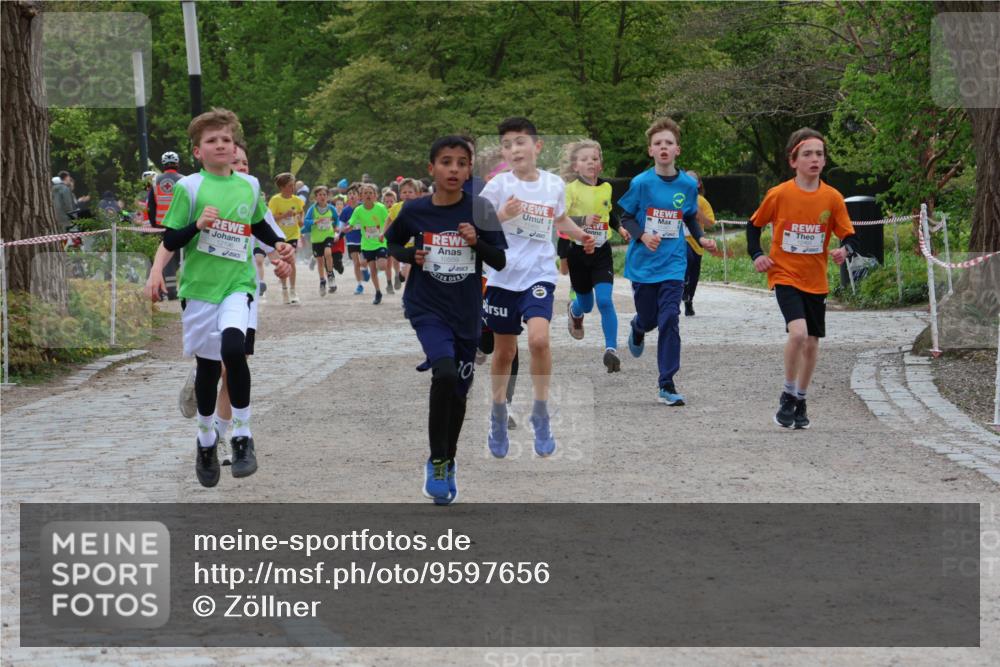 25.04.2026 - Das Zehntel Zöllner http://msf.ph/oto/9597656 25.04.2026 12:38:59 Laufen 10559, 33, 10 meine-sportfotos.de