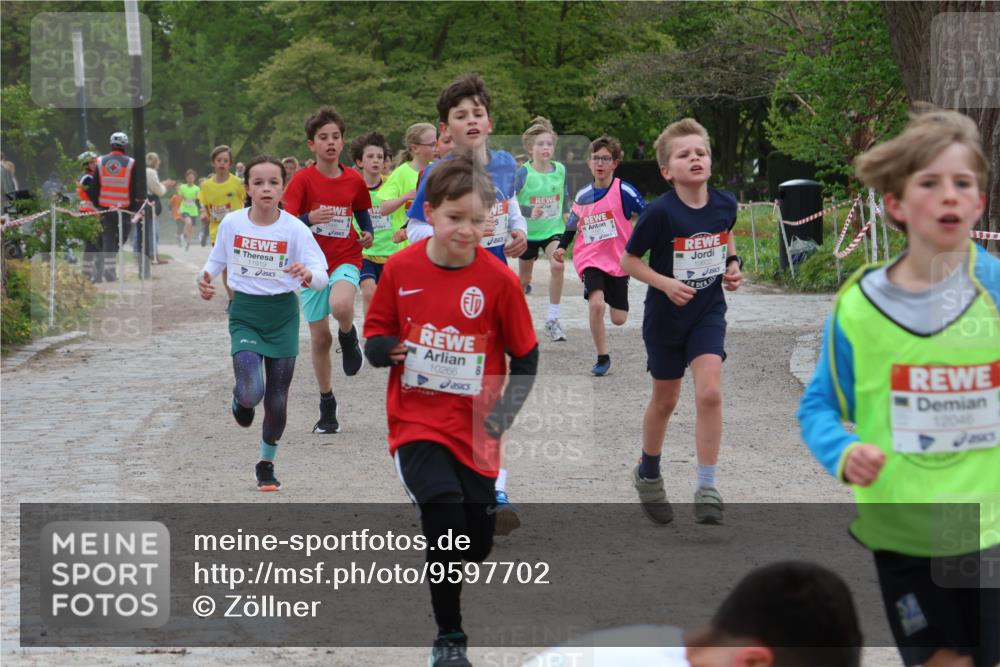 25.04.2026 - Das Zehntel Zöllner http://msf.ph/oto/9597702 25.04.2026 12:39:11 Laufen 11919, 10266, 12046 meine-sportfotos.de