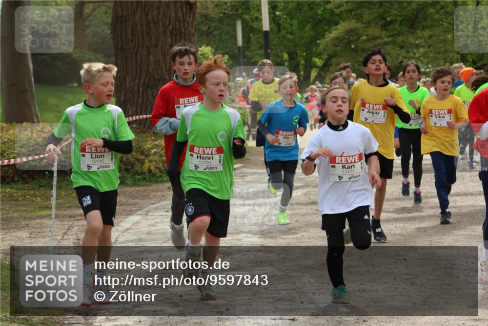 25.04.2026 - Das Zehntel Zöllner http://msf.ph/oto/9597843 25.04.2026 12:39:44 Laufen 12146, 12150, 11339, 11471, 11845, 8 meine-sportfotos.de