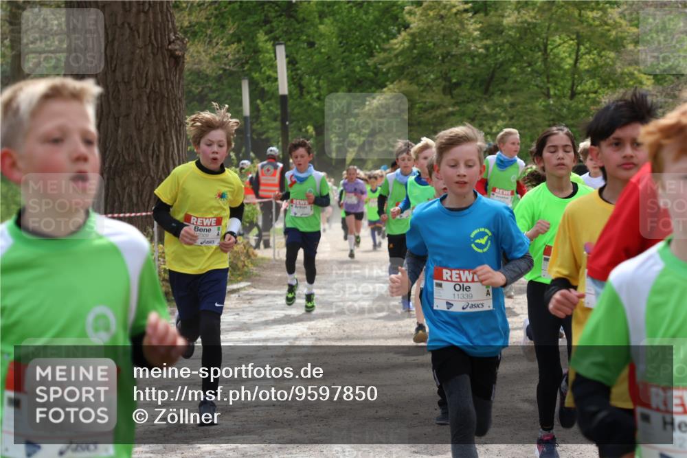 25.04.2026 - Das Zehntel Zöllner http://msf.ph/oto/9597850 25.04.2026 12:39:46 Laufen 12146, 1, 2309, 11339, 12 meine-sportfotos.de