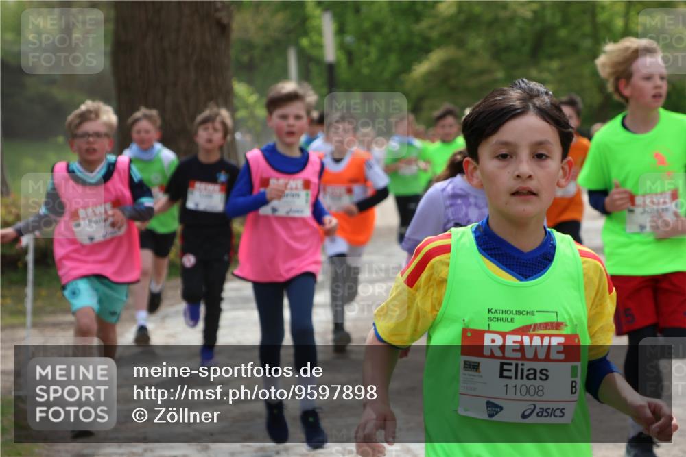 25.04.2026 - Das Zehntel Zöllner http://msf.ph/oto/9597898 25.04.2026 12:39:58 Laufen 3200, 11008, 11008 meine-sportfotos.de