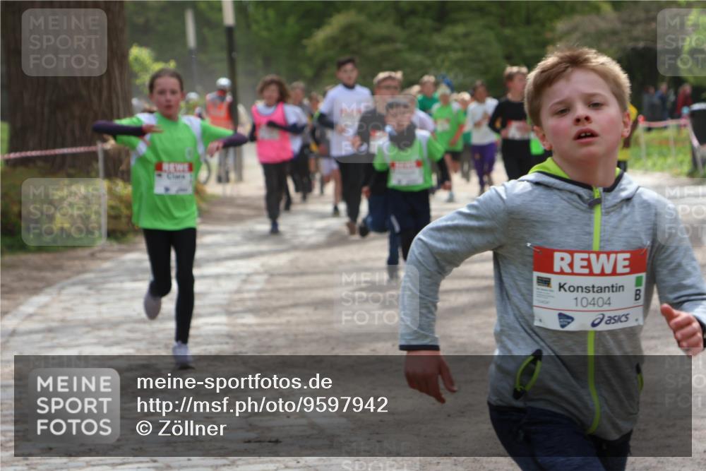 25.04.2026 - Das Zehntel Zöllner http://msf.ph/oto/9597942 25.04.2026 12:40:08 Laufen 10404 meine-sportfotos.de
