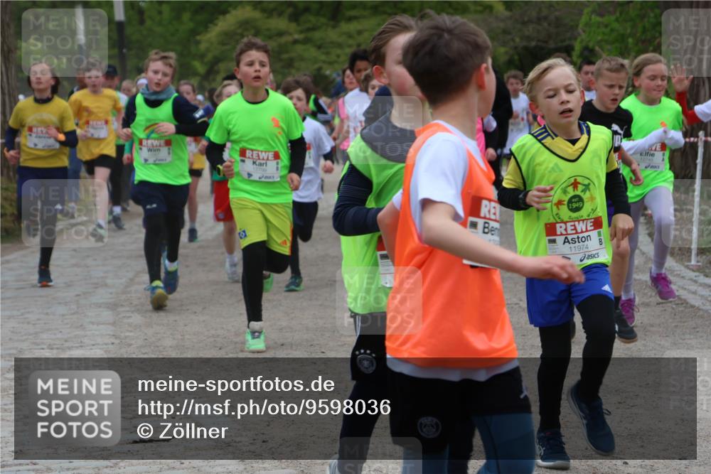 25.04.2026 - Das Zehntel Zöllner http://msf.ph/oto/9598036 25.04.2026 12:40:29 Laufen 12700, 1949, 11974, 12745 meine-sportfotos.de