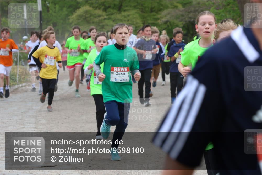 25.04.2026 - Das Zehntel Zöllner http://msf.ph/oto/9598100 25.04.2026 12:40:44 Laufen 10635 meine-sportfotos.de
