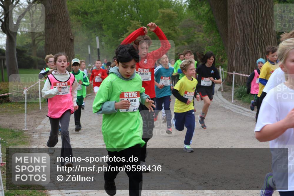 25.04.2026 - Das Zehntel Zöllner http://msf.ph/oto/9598436 25.04.2026 12:41:46 Laufen 10272, 636, 1241 meine-sportfotos.de