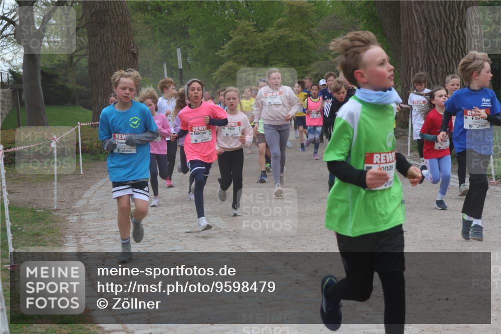 25.04.2026 - Das Zehntel Zöllner http://msf.ph/oto/9598479 25.04.2026 12:41:54 Laufen 11347, 10490 meine-sportfotos.de