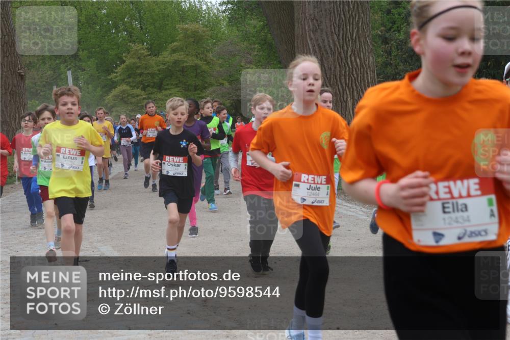 25.04.2026 - Das Zehntel Zöllner http://msf.ph/oto/9598544 25.04.2026 12:42:04 Laufen 000, 11743, 12464, 12434 meine-sportfotos.de