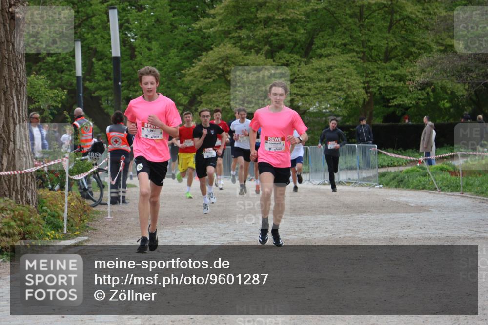 25.04.2026 - Das Zehntel Zöllner http://msf.ph/oto/9601287 25.04.2026 14:37:05 Laufen 17005, 17022 meine-sportfotos.de