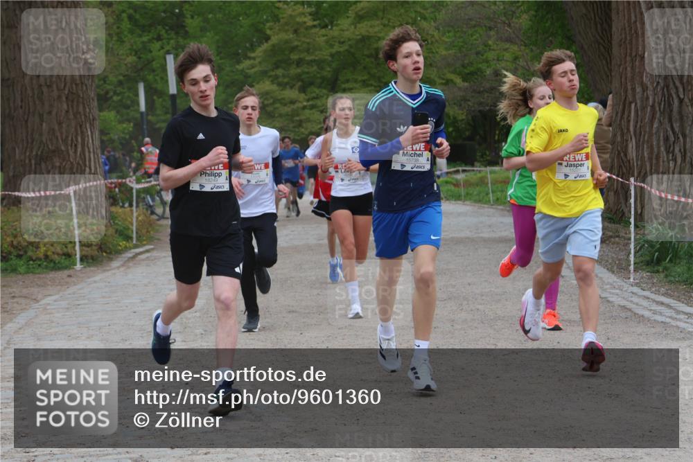 25.04.2026 - Das Zehntel Zöllner http://msf.ph/oto/9601360 25.04.2026 14:37:22 Laufen 18249, 15738, 15221 meine-sportfotos.de