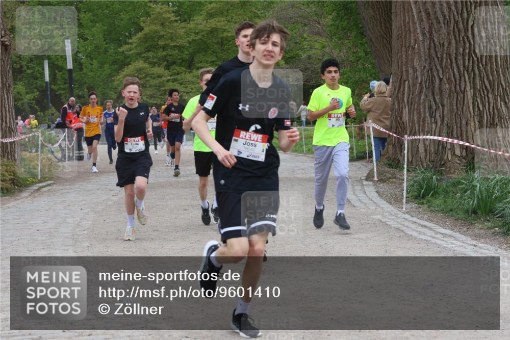 25.04.2026 - Das Zehntel Zöllner http://msf.ph/oto/9601410 25.04.2026 14:37:34 Laufen 18240 meine-sportfotos.de