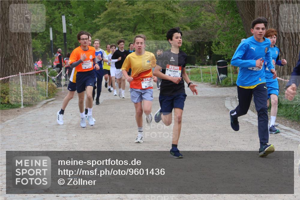 25.04.2026 - Das Zehntel Zöllner http://msf.ph/oto/9601436 25.04.2026 14:37:39 Laufen 1, 18364 meine-sportfotos.de