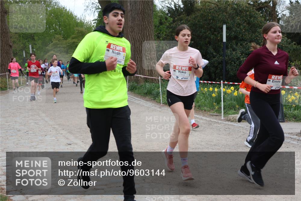 25.04.2026 - Das Zehntel Zöllner http://msf.ph/oto/9603144 25.04.2026 14:41:26 Laufen 17671, 17652, 17666 meine-sportfotos.de