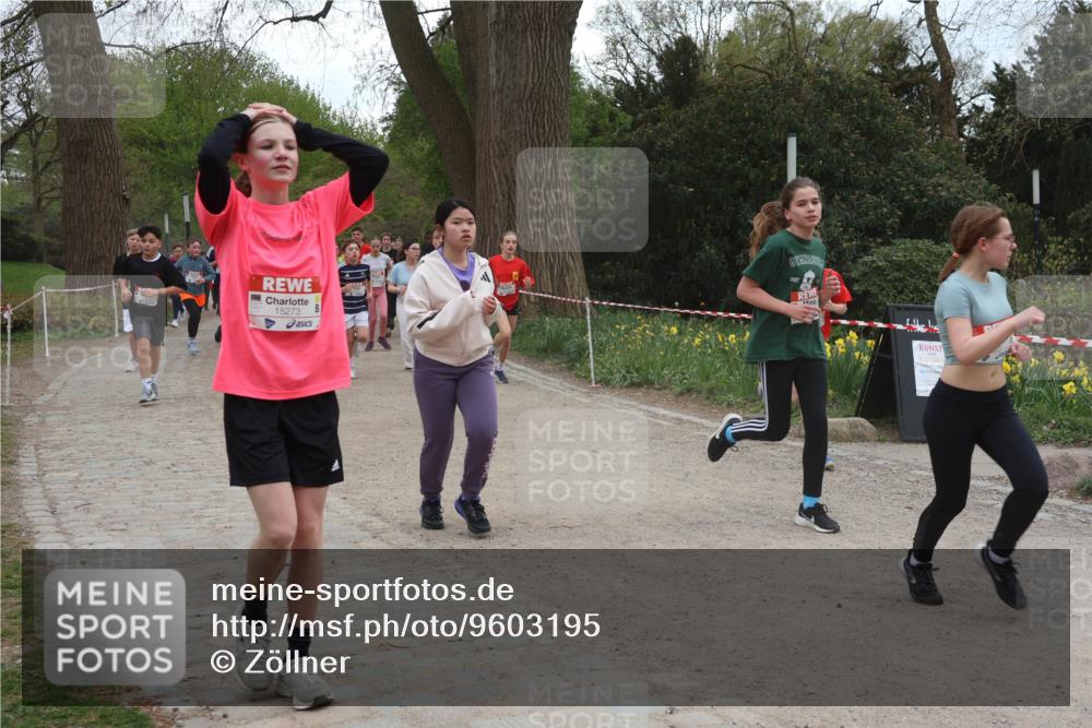 25.04.2026 - Das Zehntel Zöllner http://msf.ph/oto/9603195 25.04.2026 14:41:39 Laufen 15273 meine-sportfotos.de