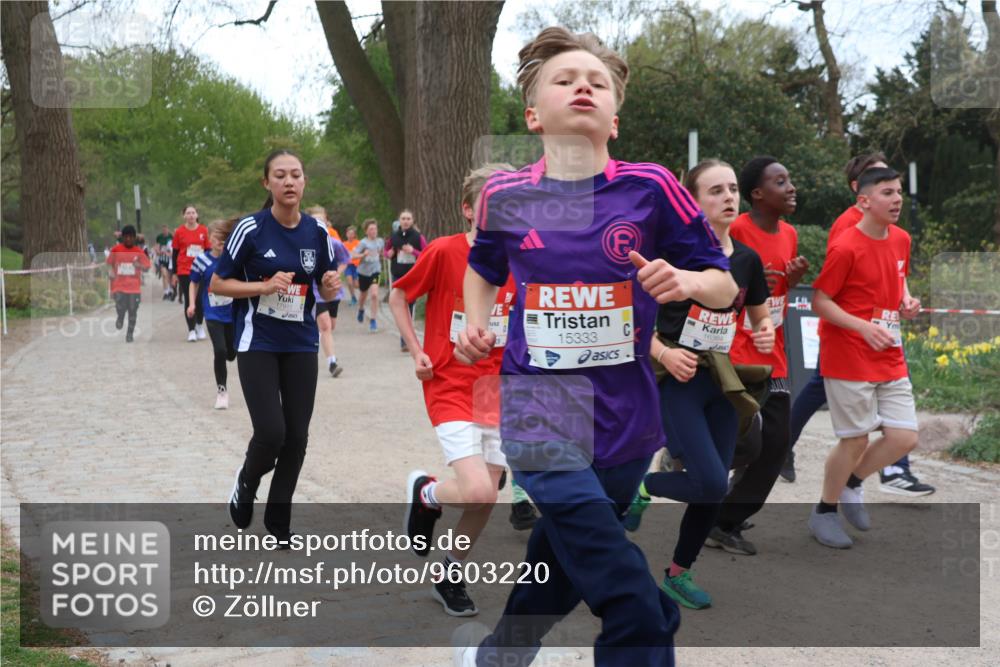 25.04.2026 - Das Zehntel Zöllner http://msf.ph/oto/9603220 25.04.2026 14:41:44 Laufen 15333, 16364 meine-sportfotos.de