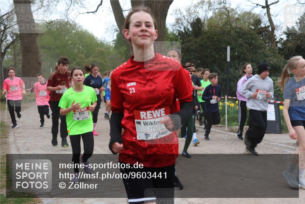 25.04.2026 - Das Zehntel Zöllner http://msf.ph/oto/9603441 25.04.2026 14:42:25 Laufen 16437, 23, 17511 meine-sportfotos.de