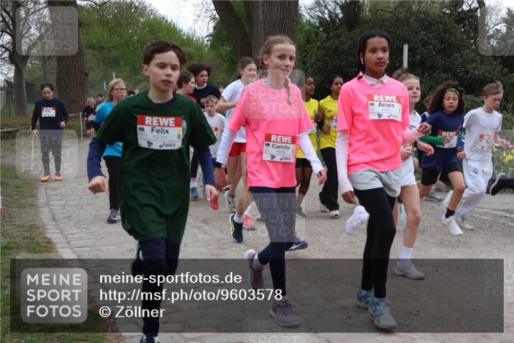 25.04.2026 - Das Zehntel Zöllner http://msf.ph/oto/9603578 25.04.2026 14:42:51 Laufen 15701, 16992, 16991 meine-sportfotos.de